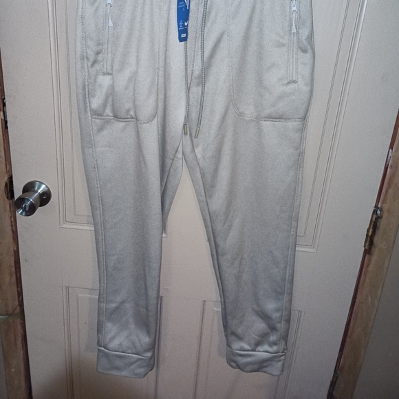 Man's joggers NWT - Picture 11 of 11